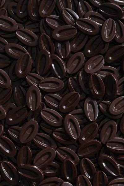 10 Surprising Health Benefits of Dark Chocolate